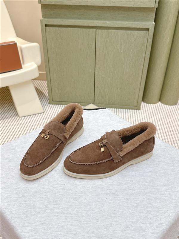 2025126104252165 440